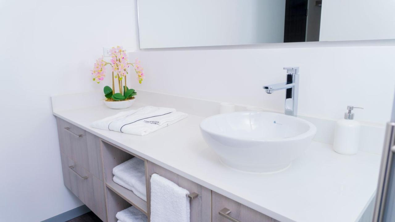 Corporate Stays - Arborea Flats - Modern 1Br 산타 아나 외부 사진